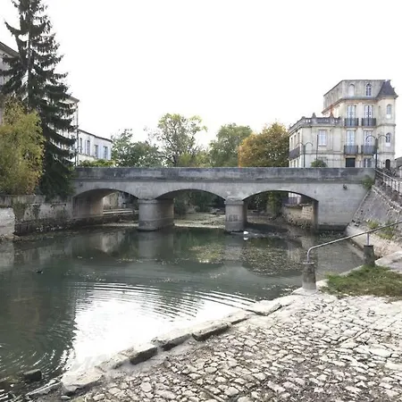 La Cle Des Champs Nyaraló *